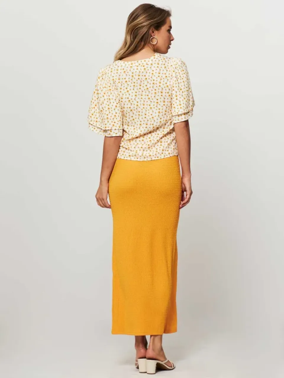 Another Label Ette skirt sunflower -