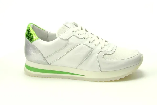 AQA Shoes A6512 Sneakers