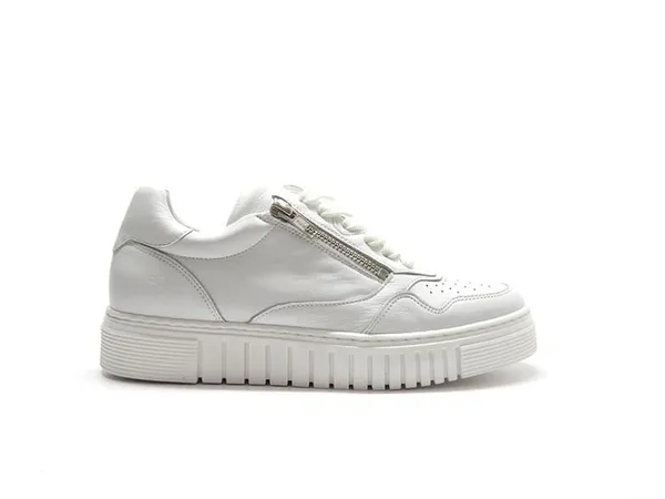 AQA Shoes A8520 Sneakers