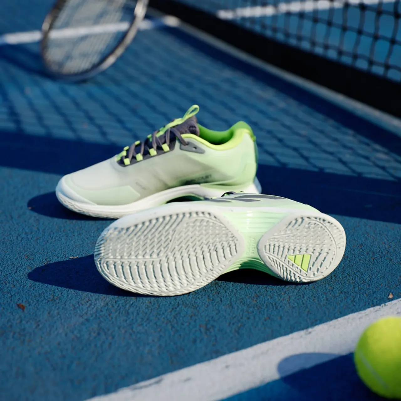 Avacourt 2 Tennis Shoes