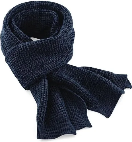 Blauwe, met dikke wafelsteek gebreide sjaal van het merk Beechfield