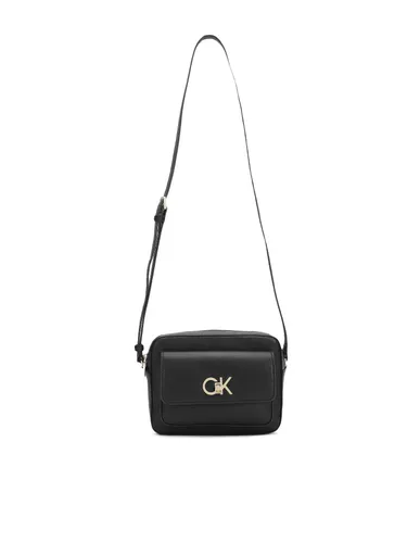 Calvin Klein RE-Lock cameratas met gekruiste klep zwart