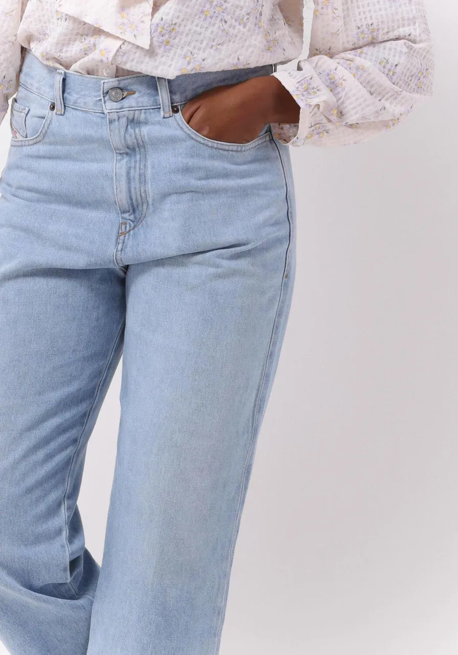 DIESEL Dames Jeans 2016 D-air - Lichtblauw