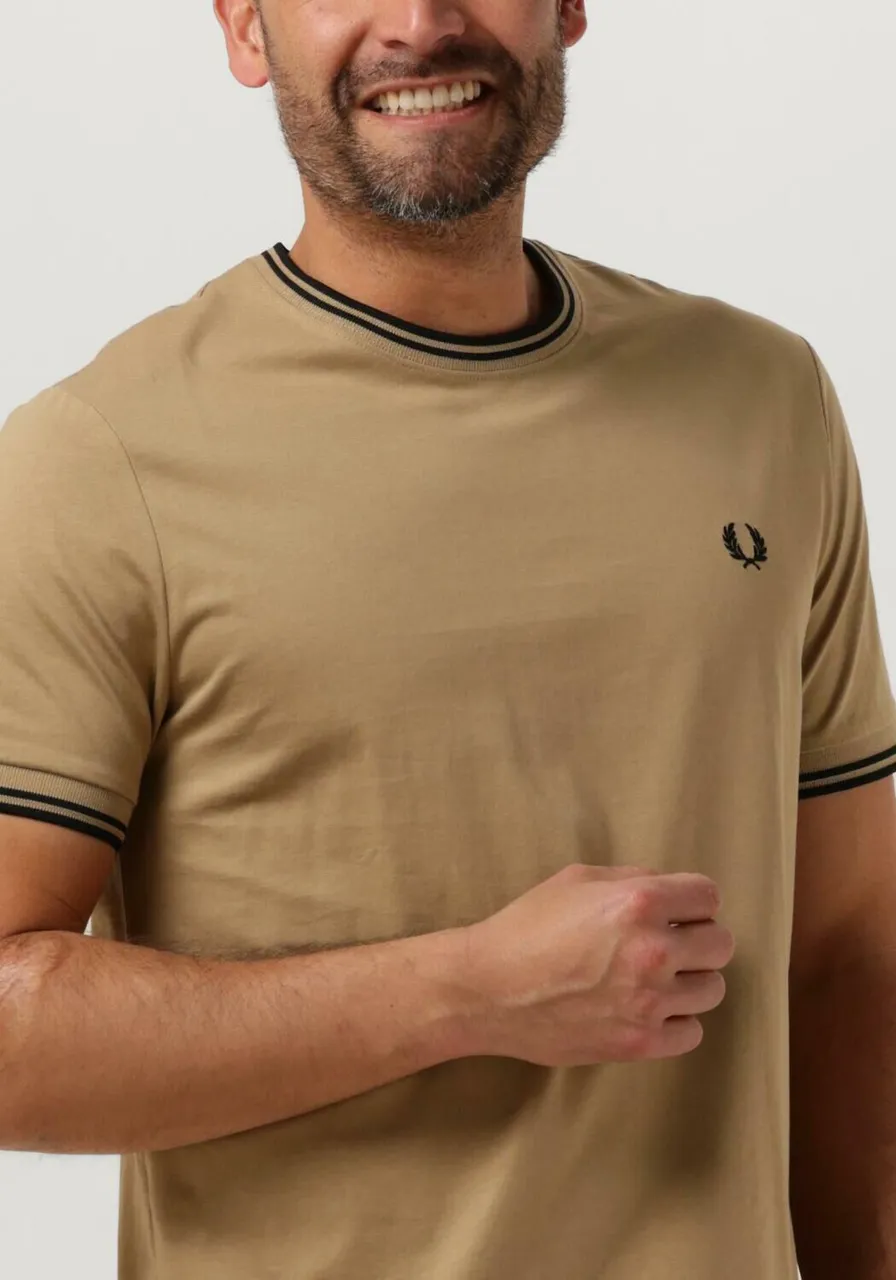 FRED PERRY Heren Polo's & T-shirts Twin Tipped T-shirt - Khaki