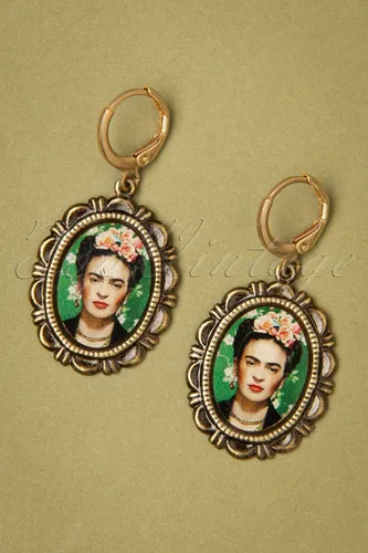 Frida oorbellen in antiekgoud en groen