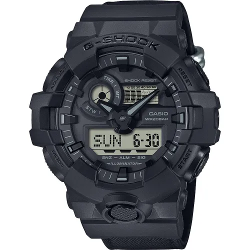 G-Shock Classic Style GA-700BCE-1AER Utility Black Horloge