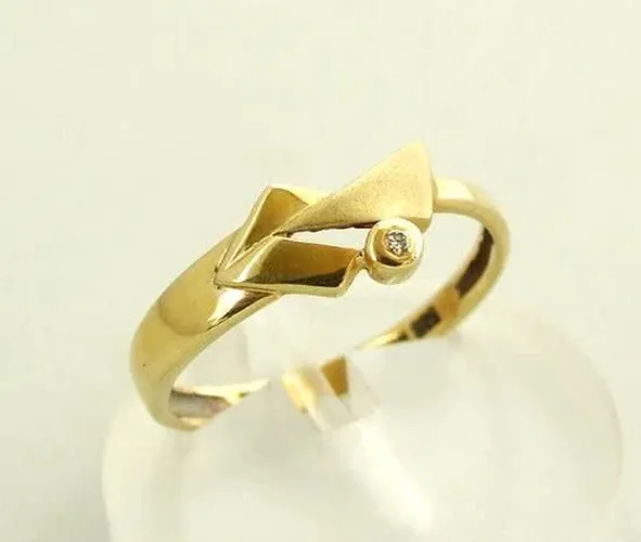 Geel gouden ring met diamant