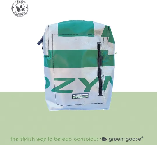 green-goose® Kinder Rugzak Silnice | Groen, Zilver | Backpack Rugtas van Upcycled Vrachtwagenzeil | Stevig en Duurzaam | 23x33x8cm | Gerecycled Materi...