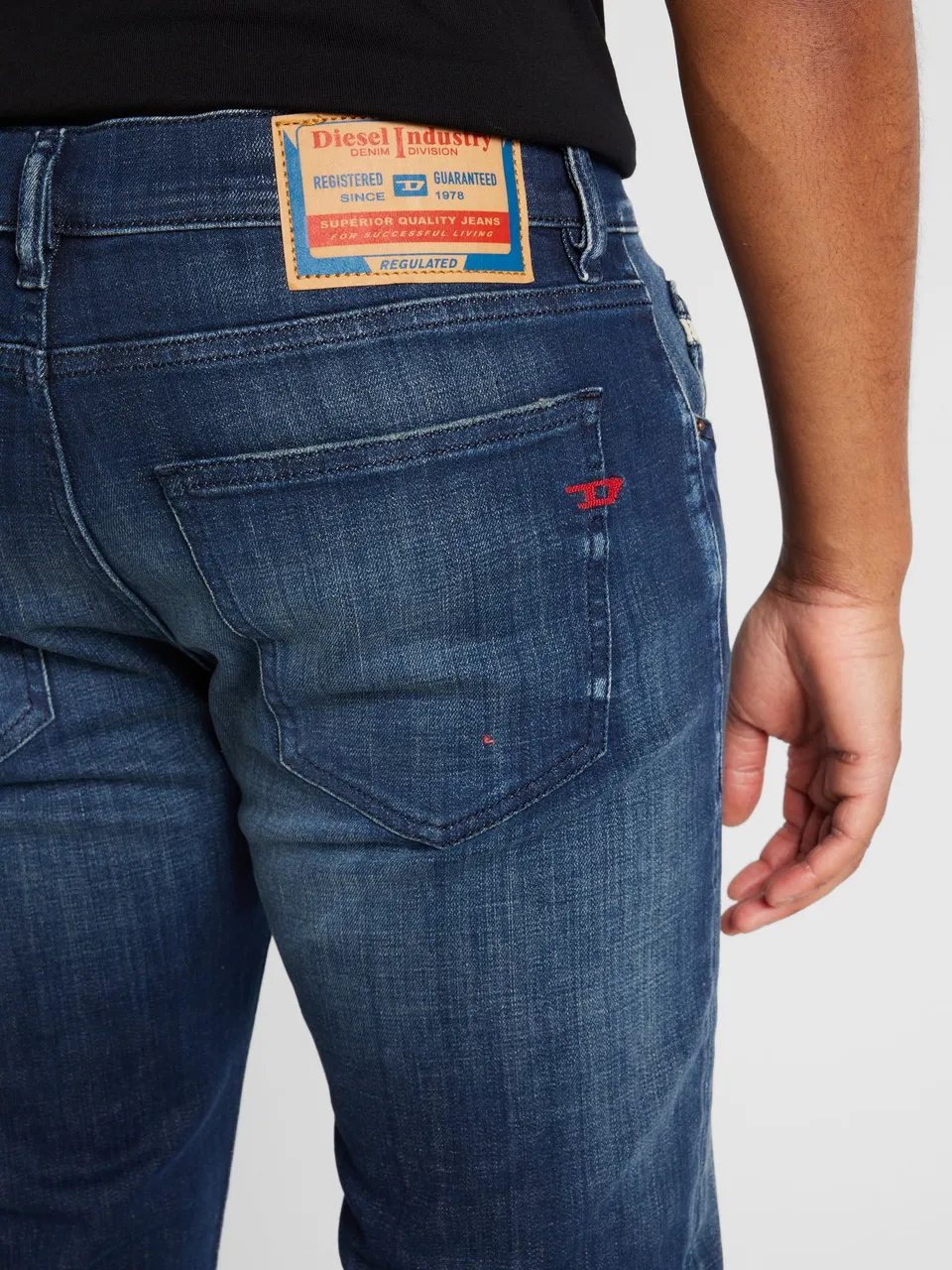 Jeans '2019 D-STRUKT'