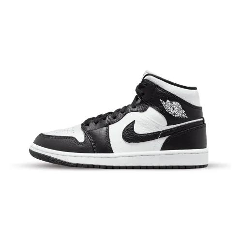 Jordan - Shoes 