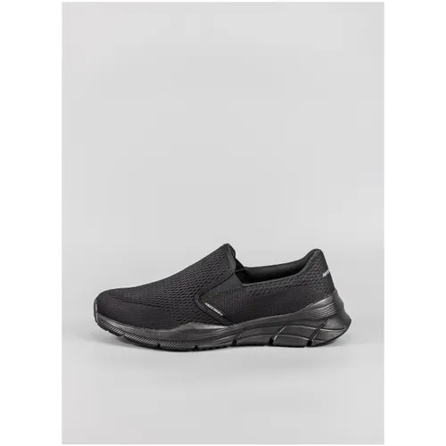 Lage Sneakers Skechers Zapatillas en color negro para