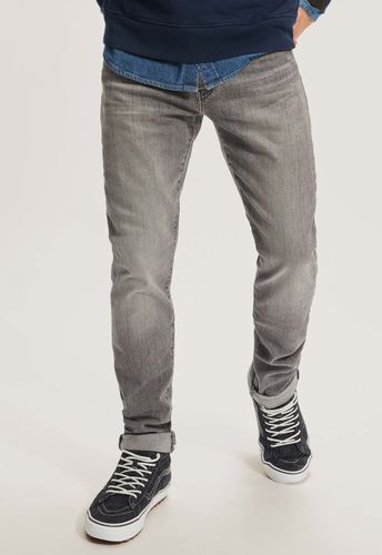 Levi's 512 Slim Tapered Jeans