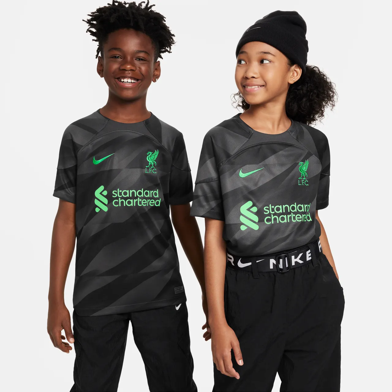 Liverpool FC 2023/24 Stadium Goalkeeper Nike Dri-FIT voetbalshirt met korte mouwen voor kids - Grijs