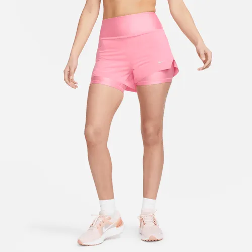 Nike Dri-FIT Swift 2-in-1 hardloopshorts met halfhoge taille en zakken voor dames (8 cm) - Roze