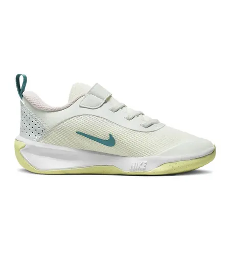 Nike Omni Multi-Court Little DM96026 Sneakers