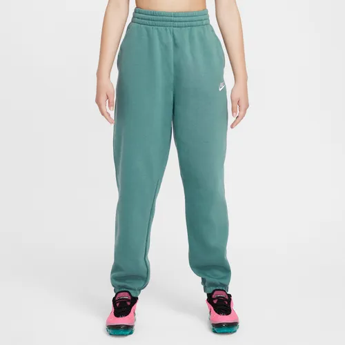 Nike Sportswear Club Fleece ruimvallende meisjesbroek - Groen