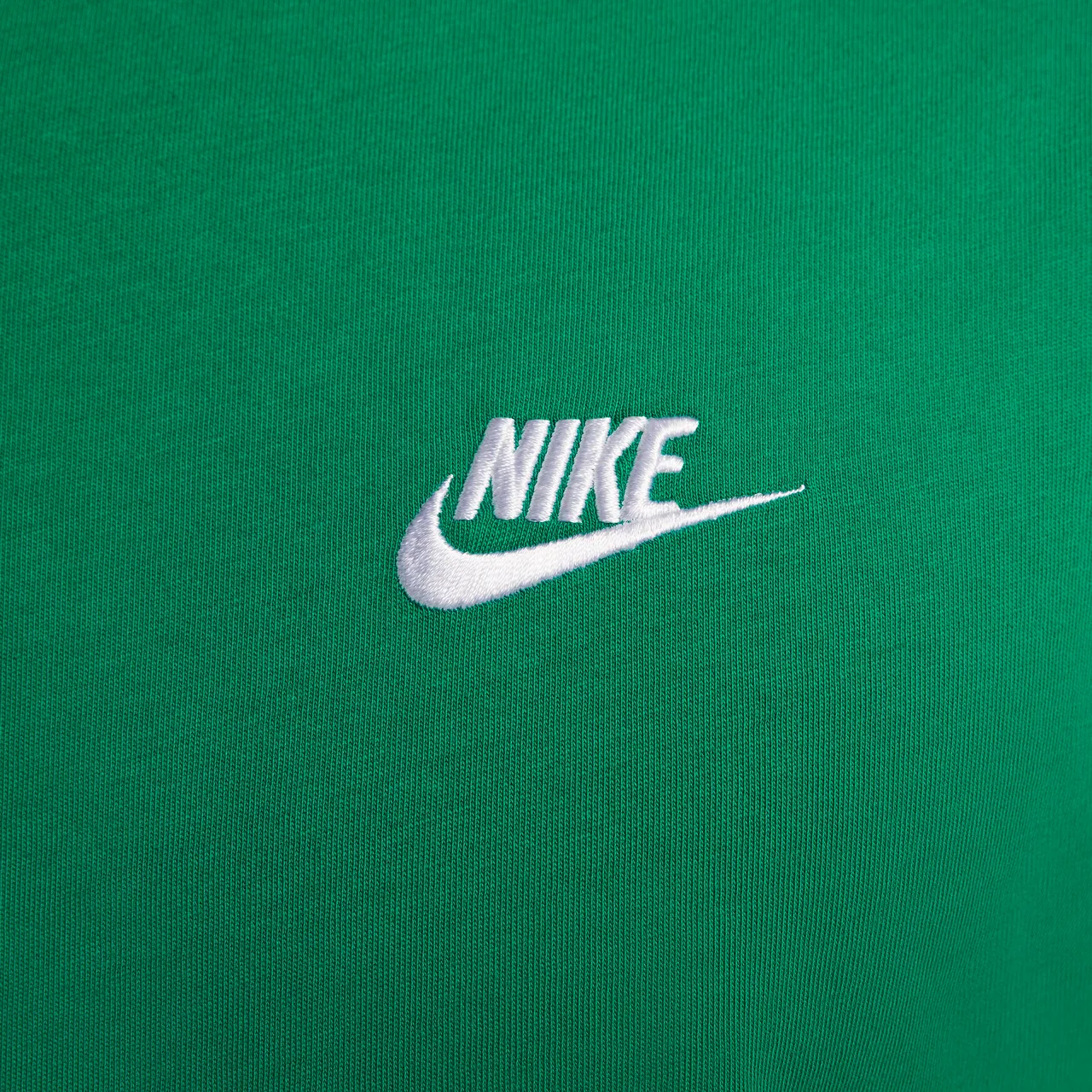 Nike Sportswear Club T-shirt voor heren - Groen