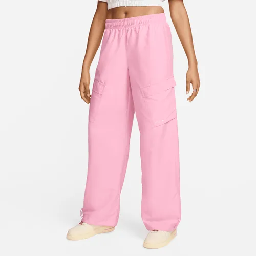 Nike Sportswear geweven cargobroek voor dames - Roze
