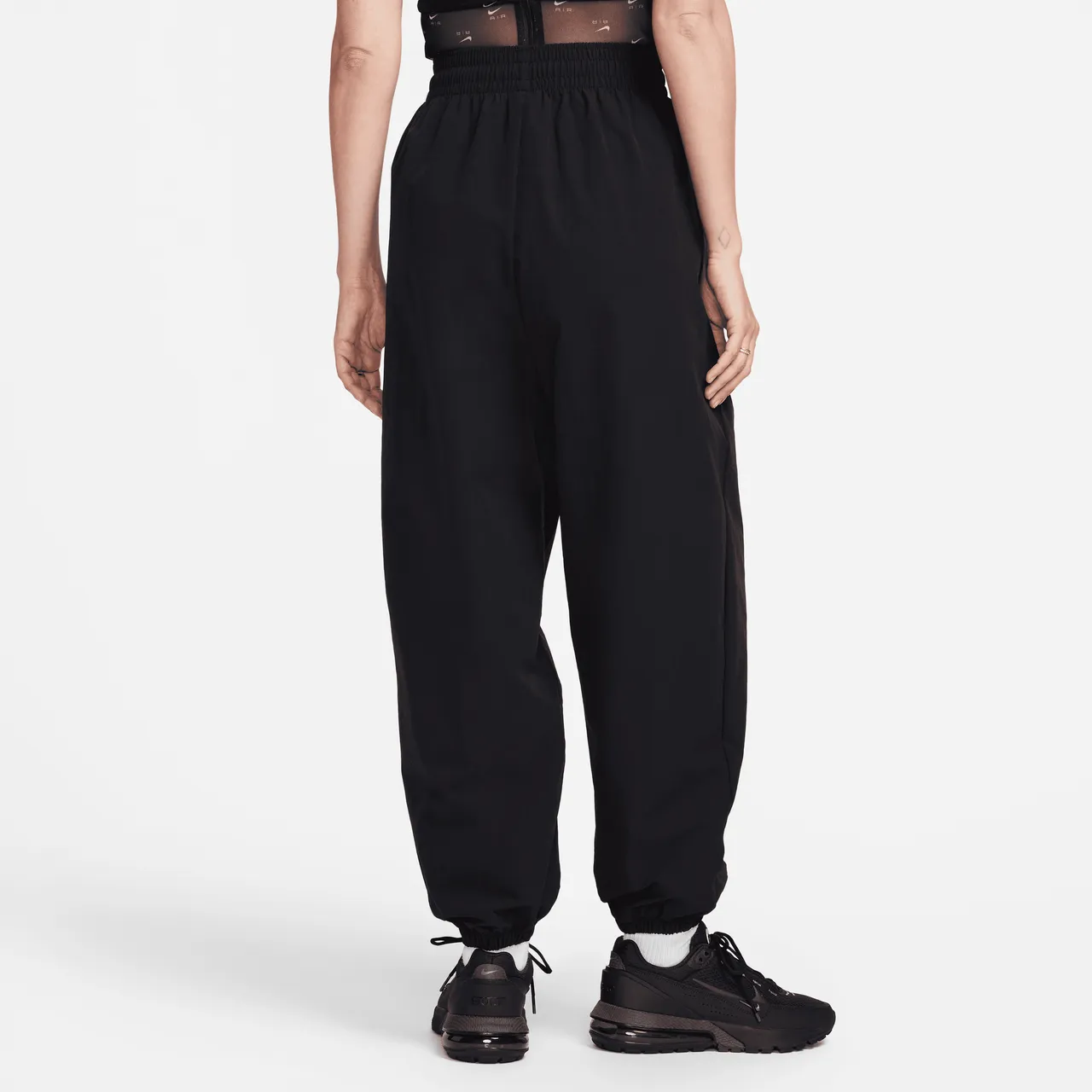 Nike Sportswear geweven joggingbroek voor dames - Zwart