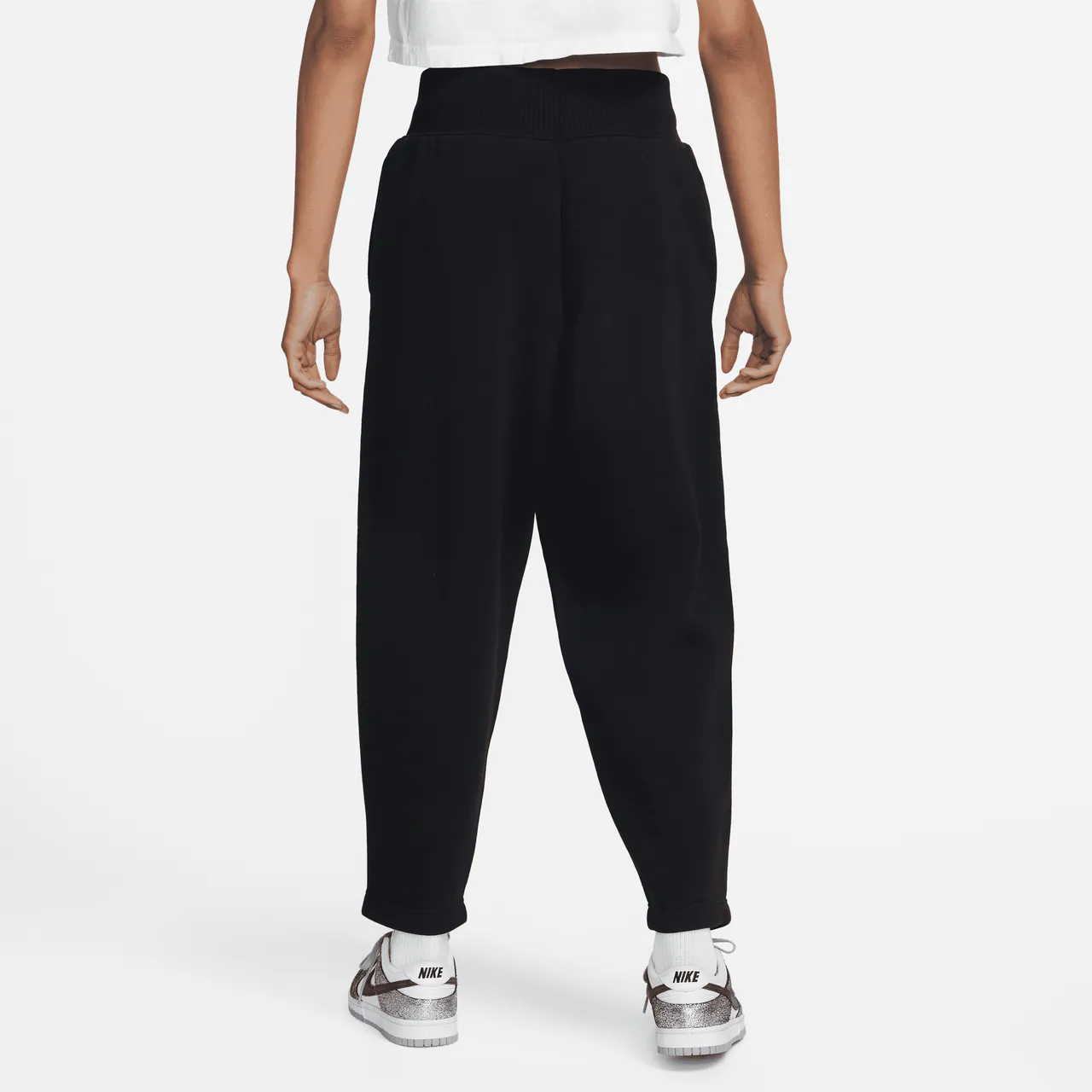 Nike Sportswear Phoenix Fleece 7/8-joggingbroek met hoge taille en rondingen voor dames - Zwart