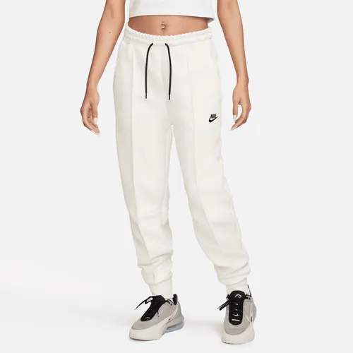 Nike Sportswear Tech Fleece Joggingbroek met halfhoge taille voor dames - Bruin