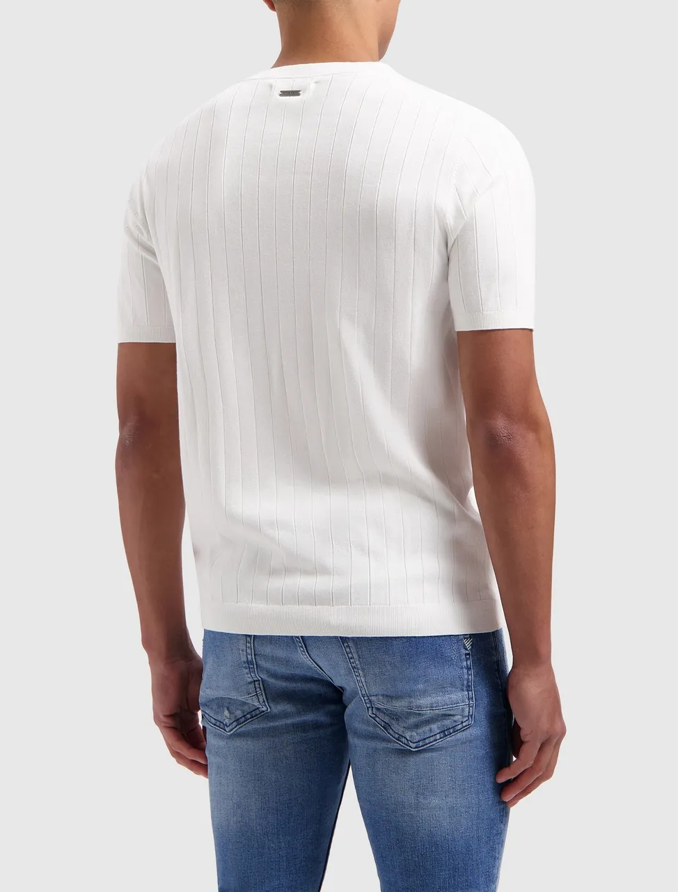 Pure Path Knitted T-shirt Vertical Striped Off White  