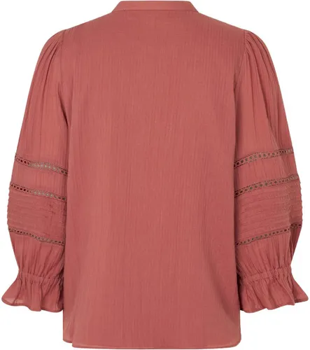 Roze blouse met ruches en opengewerkte details Dai - mbyM