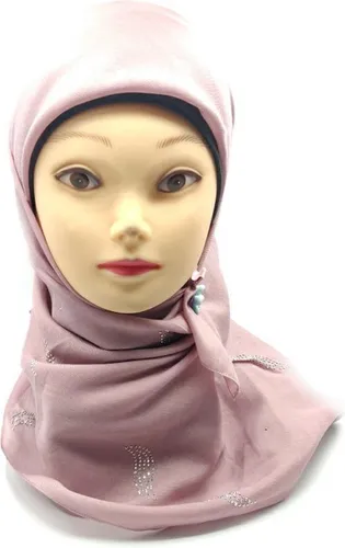Vierkante hoofddoek, Roze hijab