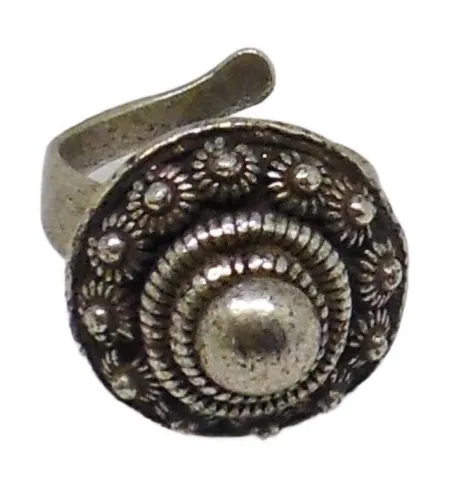 Zeeuws meisje Zeeuwse knop ring rondvorm verzilverd